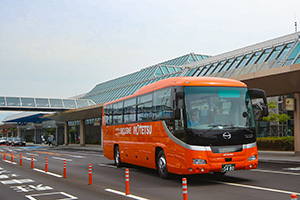 松山空港リムジンバスへ