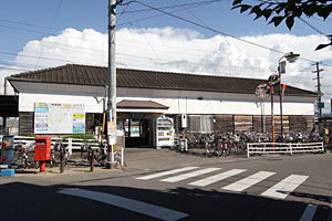 横河原駅舎