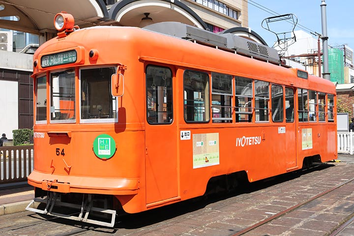 媛ひのき媛すぎ電車